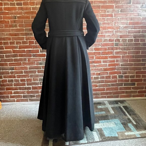 Maxi Pea Coat Vintage circa 1967 (1968 or 1969?) Original from Lord & Taylor - Picture 2 of 8